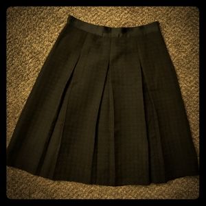 Black pleated skirt